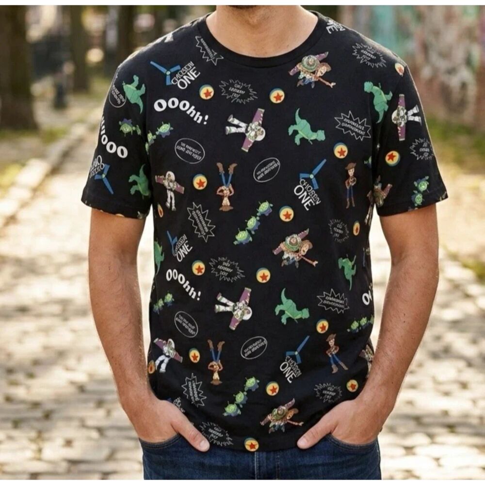 Disney Parks Toy Story All Over Print T Shirt Mens Sz M Buzz Lightyear Pixar